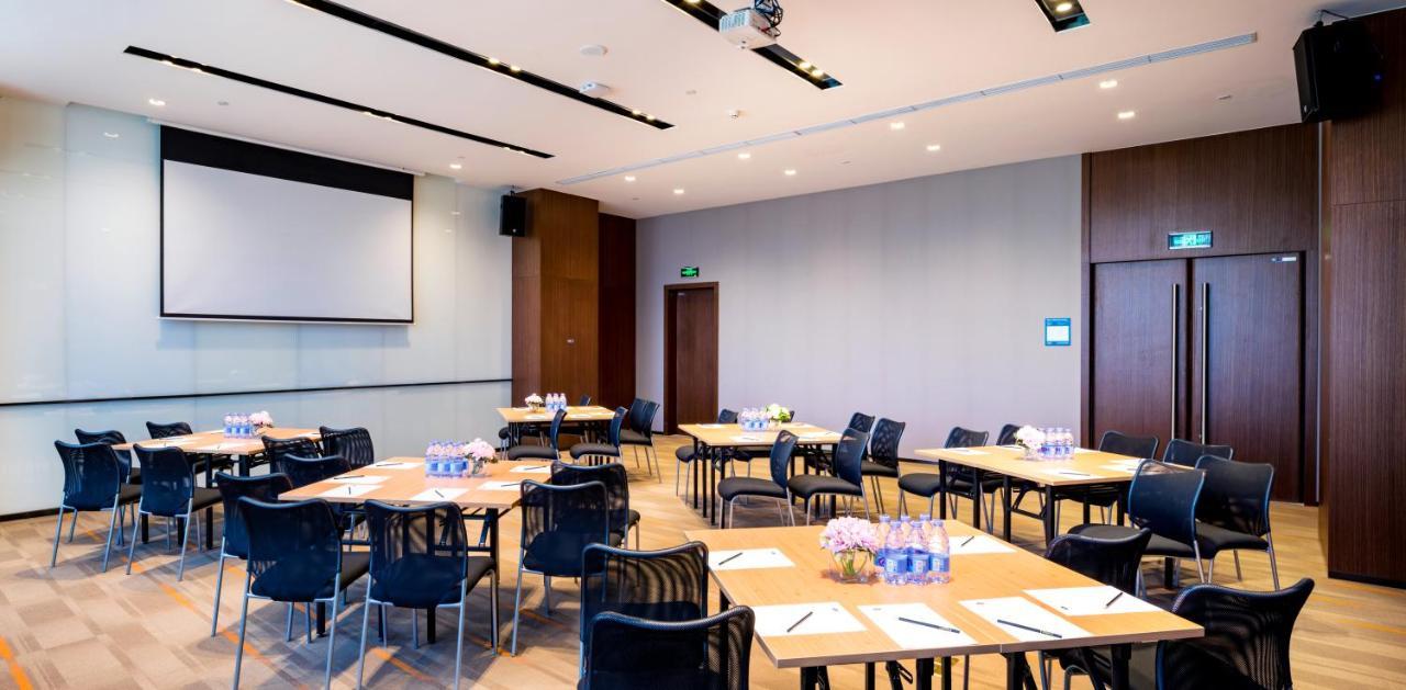 Hampton By Hilton Guangzhou Huadu Hotel Екстериор снимка